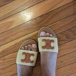 Women's Tan and Brown Slippers